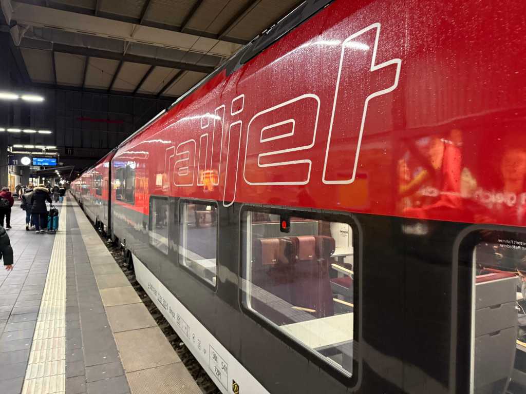 RailJet ‘New Generation’: Munich 🇩🇪 to Northern Italy 🇮🇹 on the scenic Brenner Railway