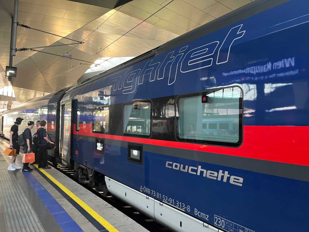 NightJet ‘New Generation’ – Vienna 🇦🇹 to Hamburg 🇩🇪 on the new game-changing sleeper train!