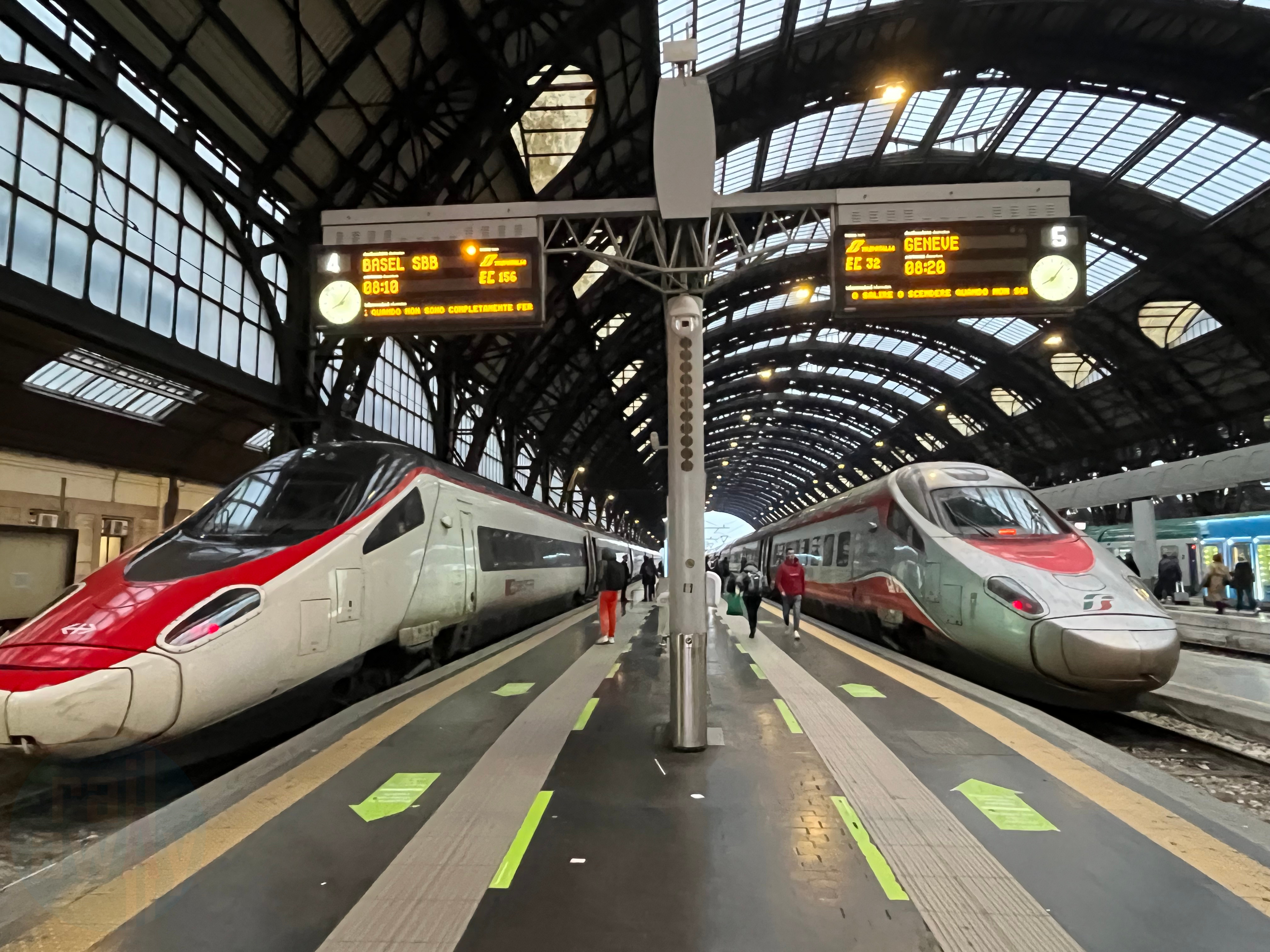 View of the ETR610 trains at the platform at Milano Centrale bound for Basel SBB (SBB branded train on left) and Genève (Trenitalia branded train on right)