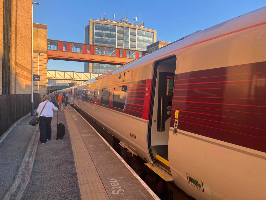 The LNER Azuma train at the platform in Harrogate
