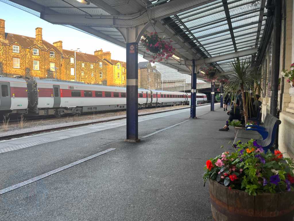 The LNER Azuma train at the platform in Harrogate